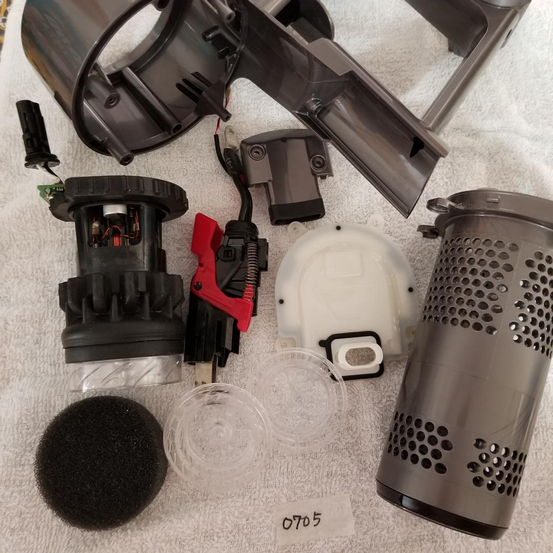 ダイソン掃除機　V11(SV14)分解洗浄メンテナンス済
