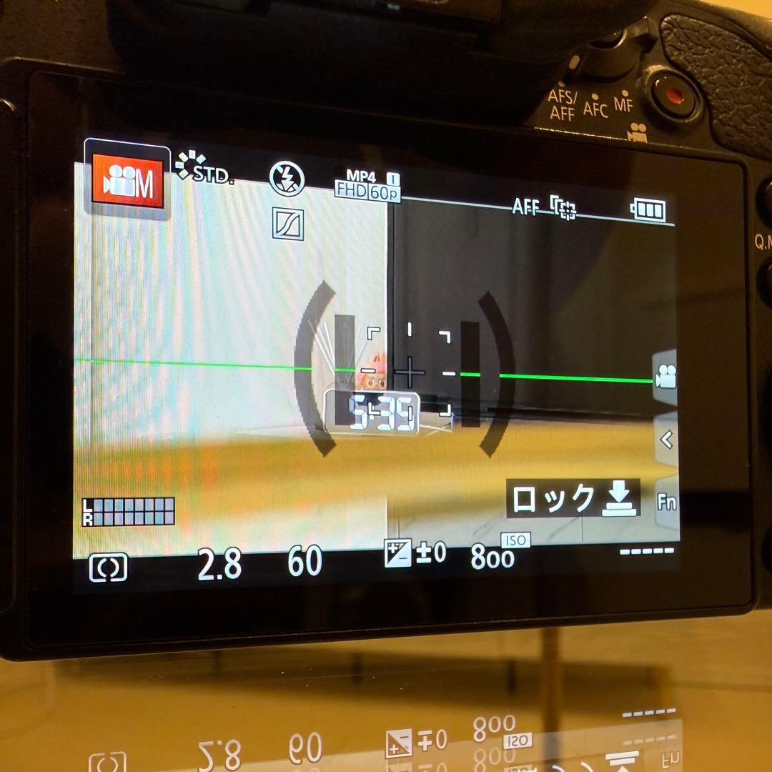 【美品】Panasonic LUMIX GH4 ミラーレス一眼カメラ