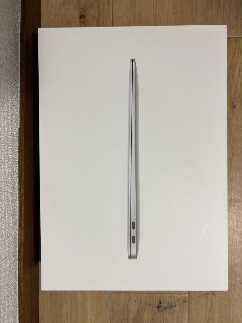 美品　MacBook Air M1 13インチ　A2337 256GB