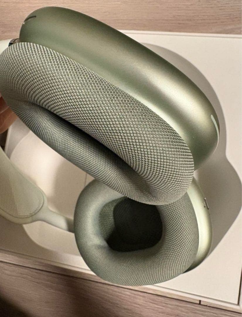 AirPods MAX グリーン