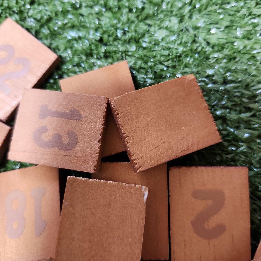 ディズニー　くまのプーさん 　木製万年カレンダー　 Disney　レア