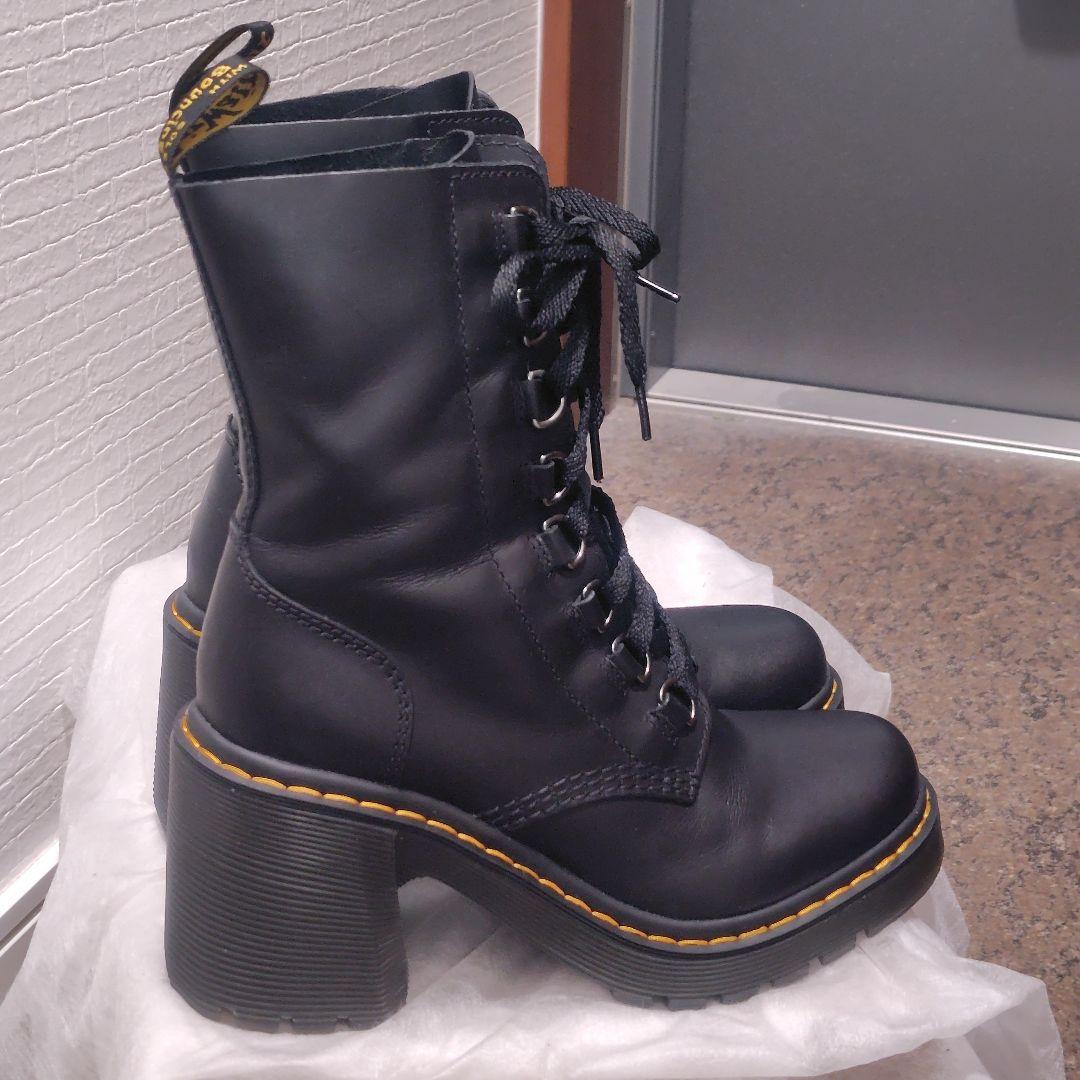 【美品】Dr. Martens CHESNEY 8ホール チャンキーヒール 厚底