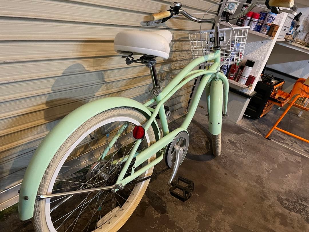 【引き渡し限定】ミントグリーン 22インチ ビーチクルーザー 前カゴ付き