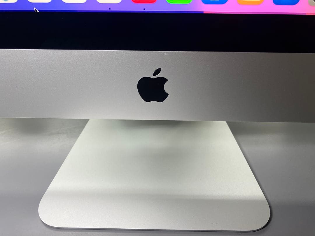 美品iMac 2020 27インチ 5K / i7 / 1TB SSD