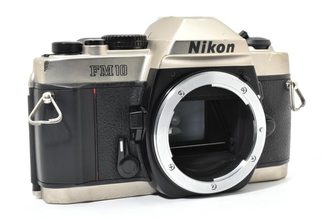 美品　NIKON ニコン FM10 フィルムカメラ　モルト新品交換済 M289