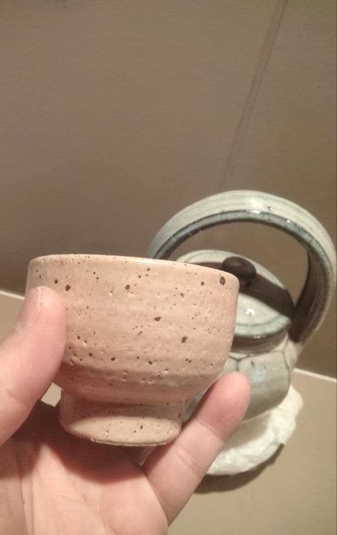 絶品　小代焼中平窯　藁灰釉後手急須(面取)　追加サービスで高級湯呑み　ぐい呑み