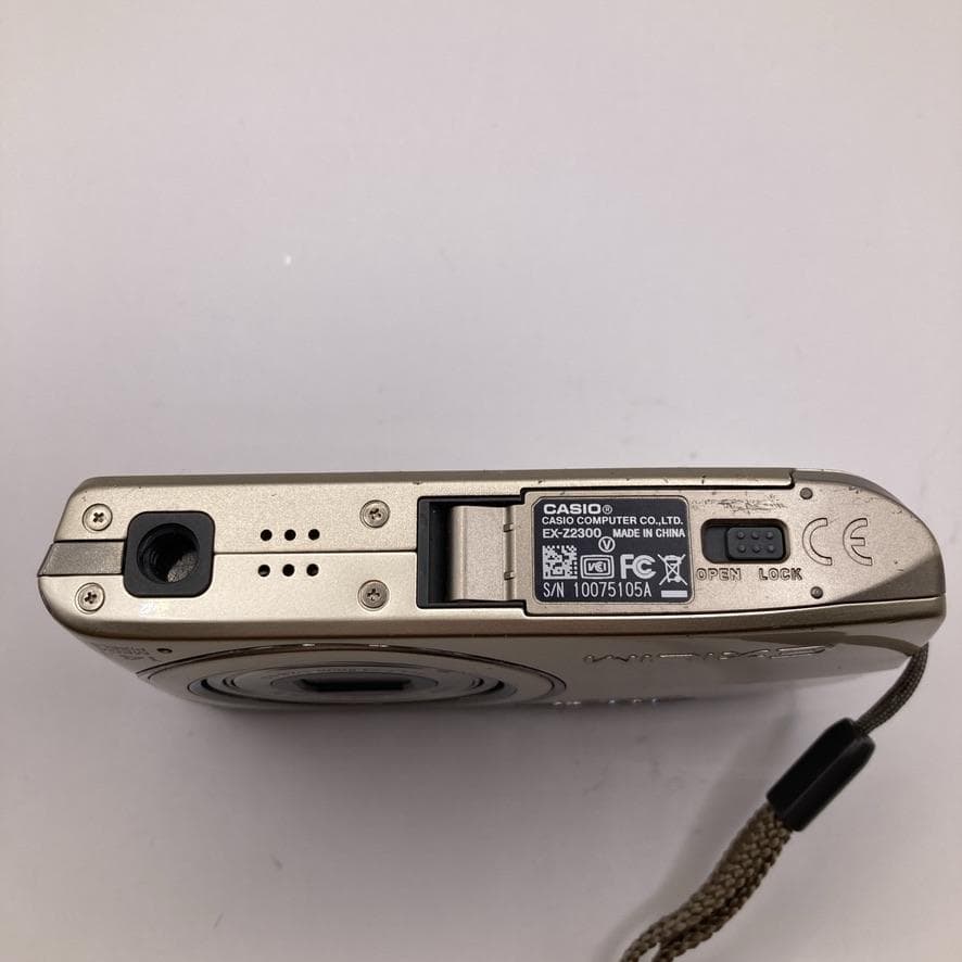 【動作品】CASIO EXILIM EX-Z2300 ゴールド コンデジ カシオ