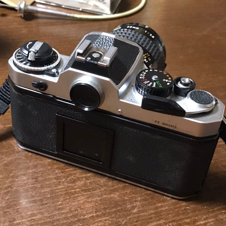 Nikon FE フィルム 一眼レフカメラ　55㎜と35～105㎜レンズなど一式