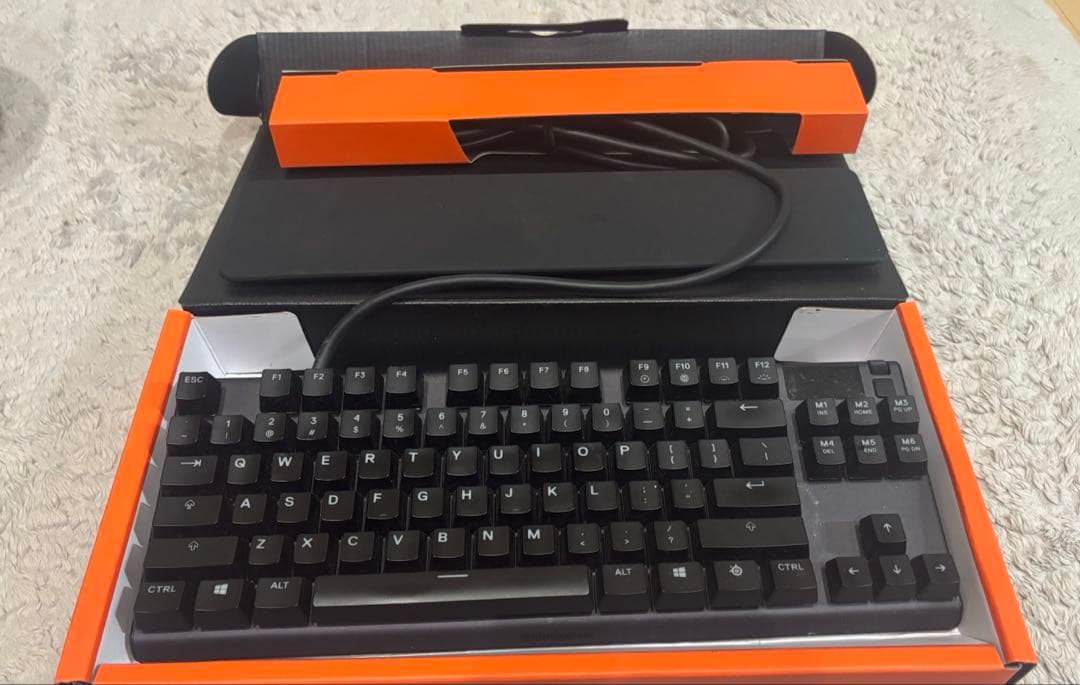 SteelSeries メカニカルキーボード 有線