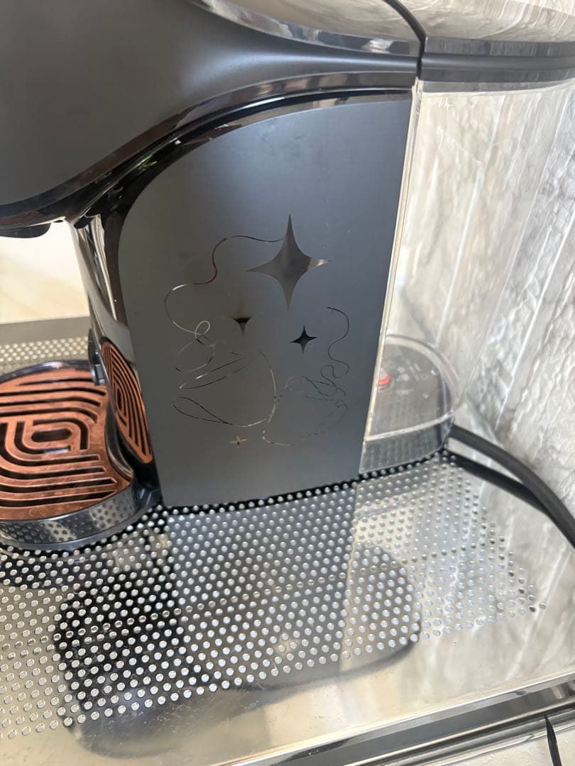 ネスレドルチェグスト ジェニオエス スター とカプセルトレー、カプセル10個付き