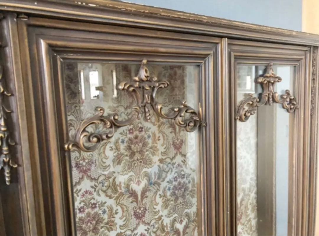 マリオコルチャゴ　フラテッリ・オリッジ　アンティーク　飾り棚　キャビネット