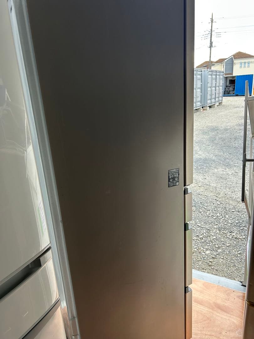 美品　HITACHI 2022年　大型冷蔵庫　埼玉県川口市より無料配達