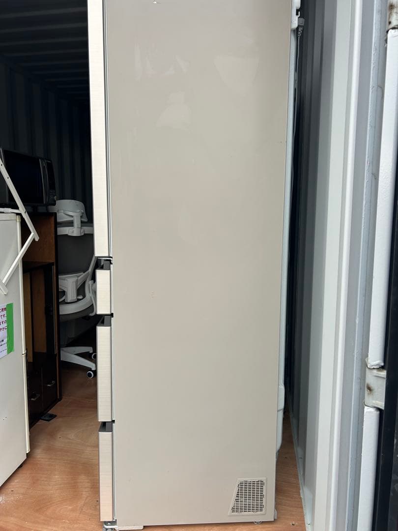 美品　HITACHI 2022年　大型冷蔵庫　埼玉県川口市より無料配達