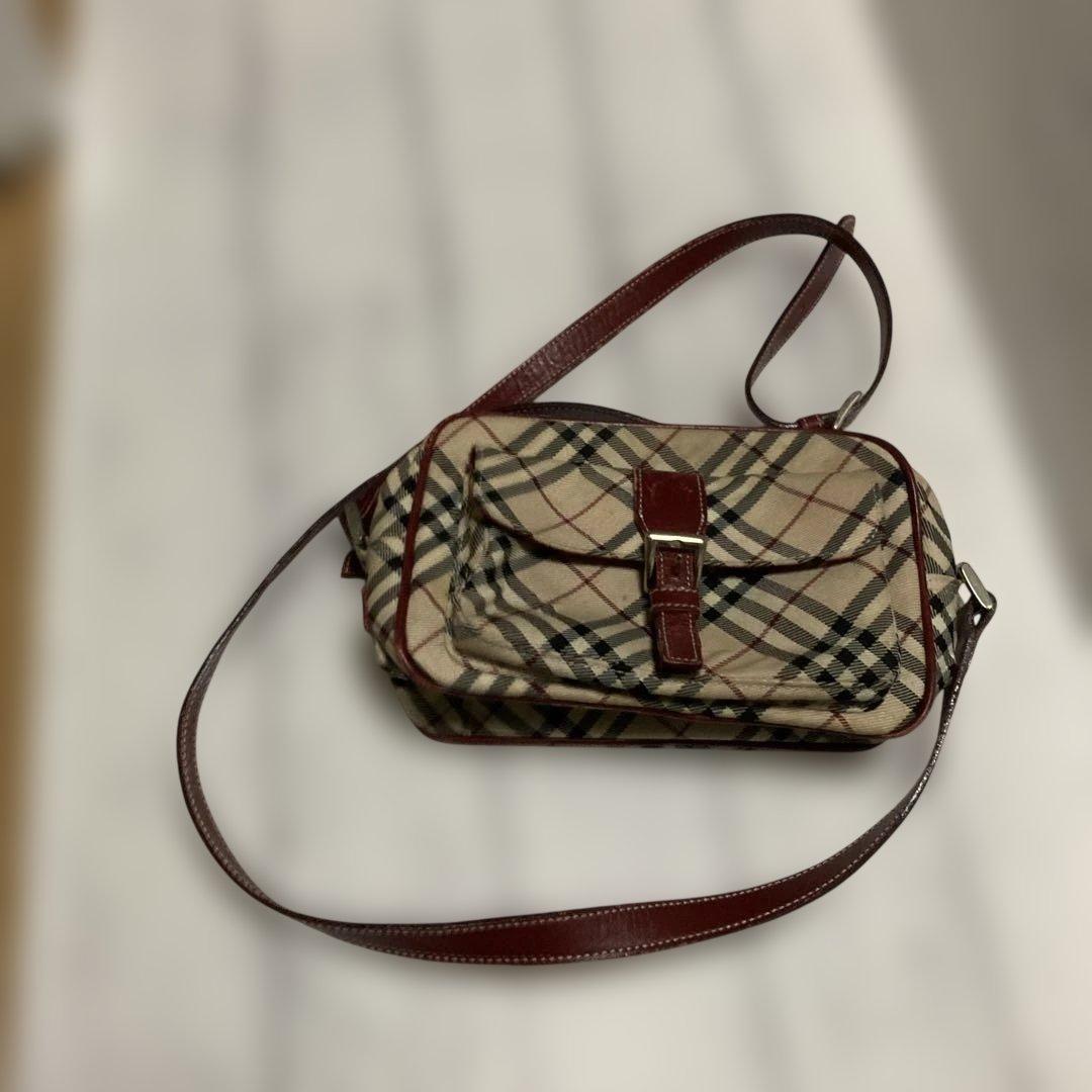 チェック柄ショルダーバッグBurberry
