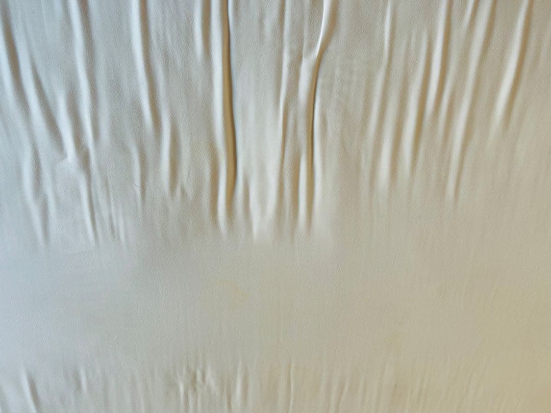 無印良品　ベッド　ダブル　（マットレス、シーツ、脚、ヘッドボード付き）オーク材