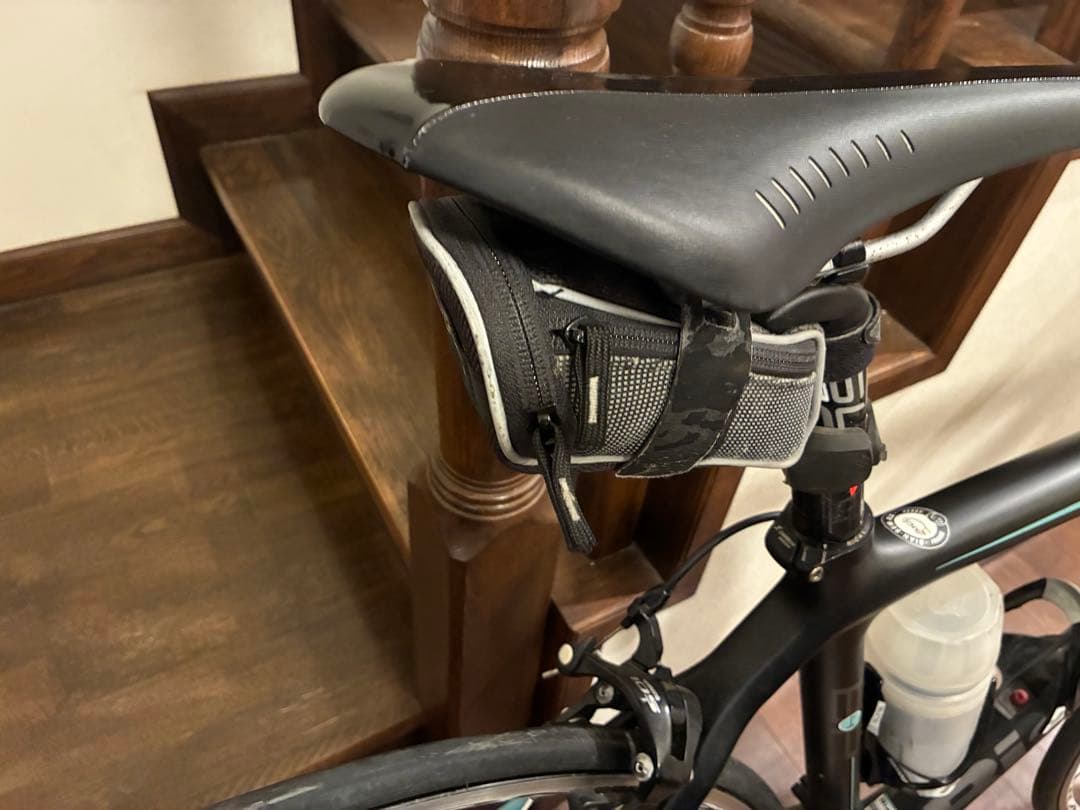 ビアンキ SEMPRE 105 フルカーボン ロードバイク