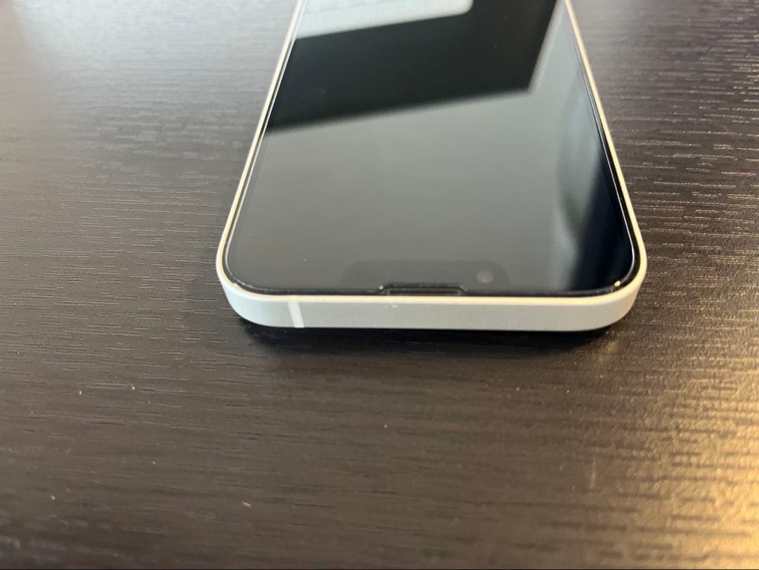 iPhone13 スターライト SIMフリー