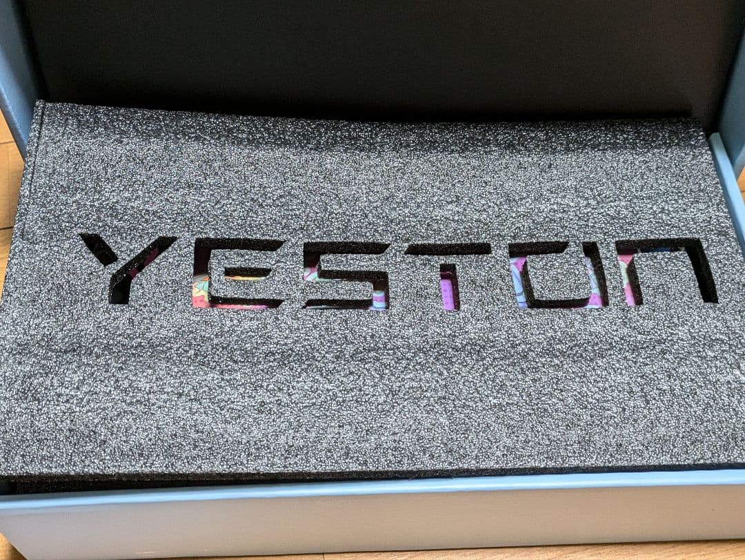 Yeston RTX4070 12GB 桜瞳 花嫁 動作OK