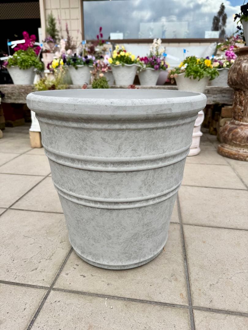 花鉢　ガーデン　プランター　植木鉢　樹脂製　大型　　アンティーク調　置物