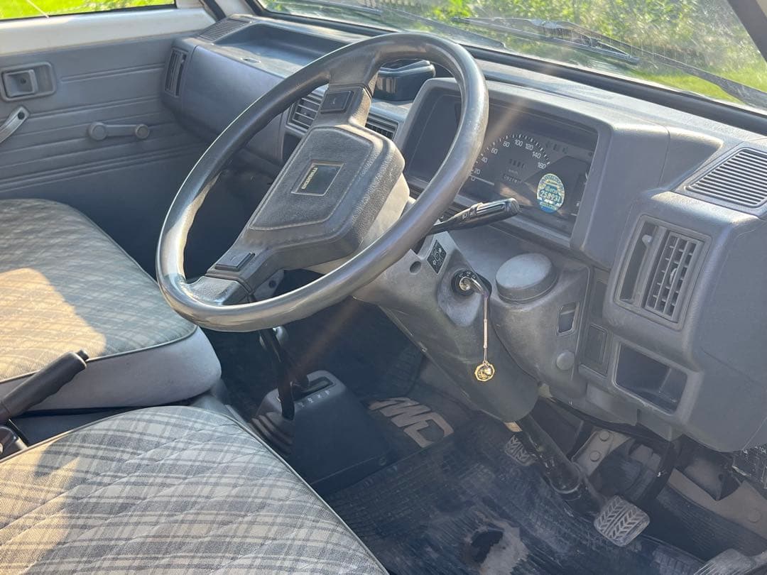 S*u様 車検１年付　マツダボンゴ　1トン　トラック　4WD ガソリン　車検付