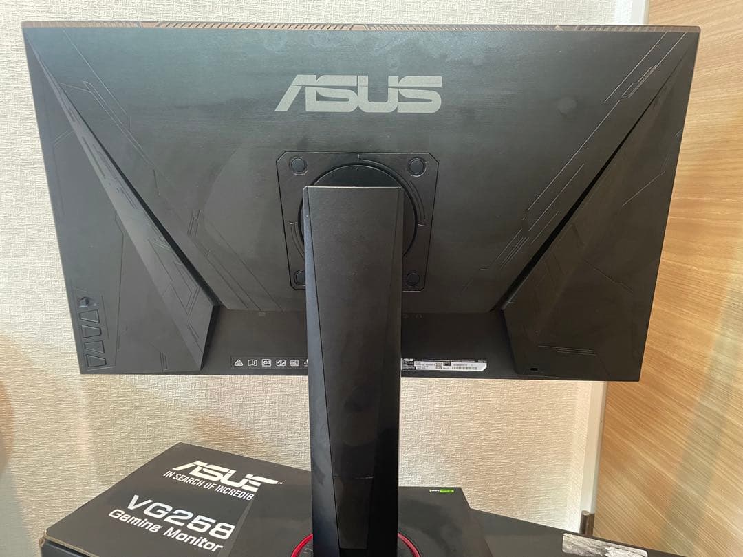 ASUS エイスース　ゲーミングモニター　VG258QR-G PC周辺機器