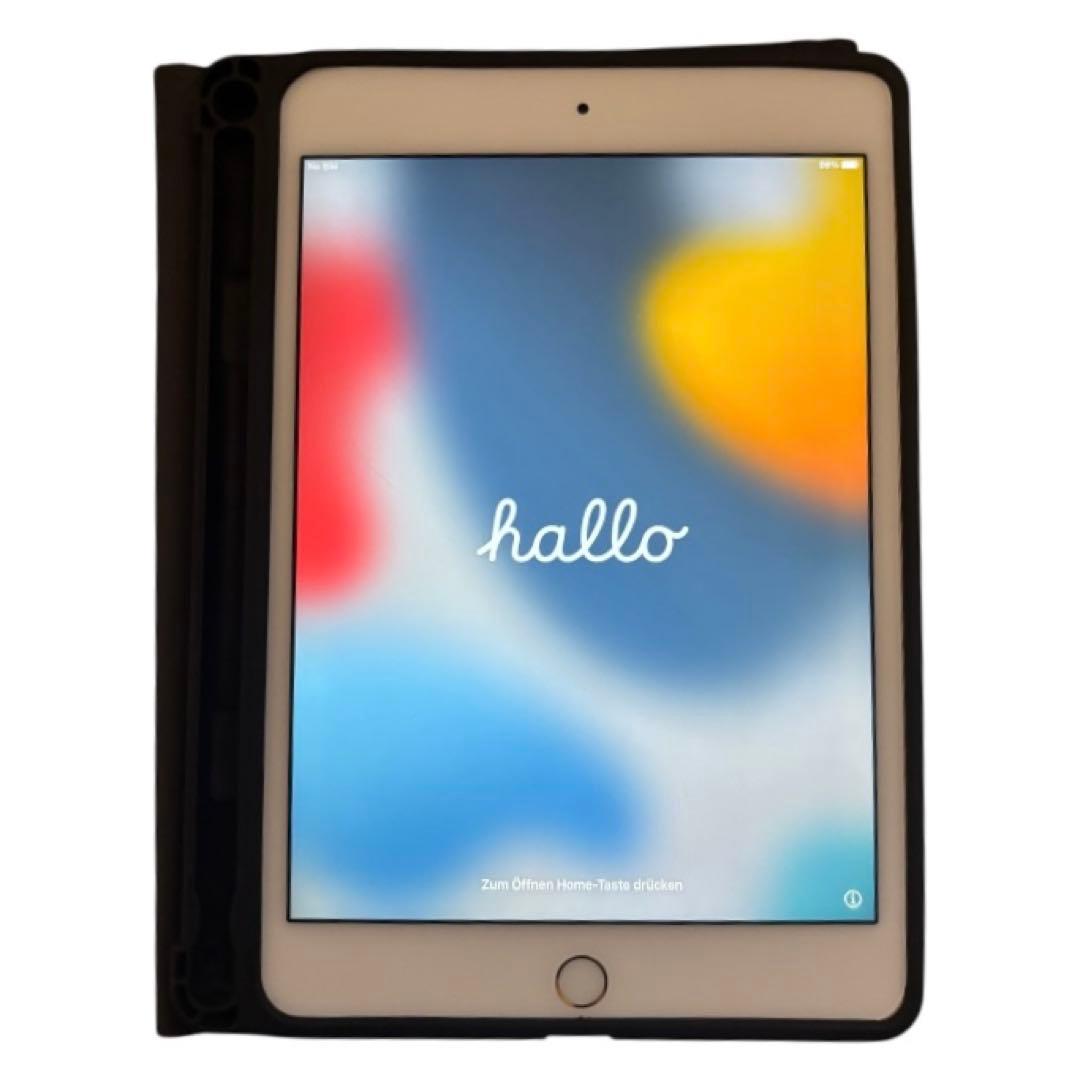 【美品】iPad mini 4 本体 キーボード付きケース