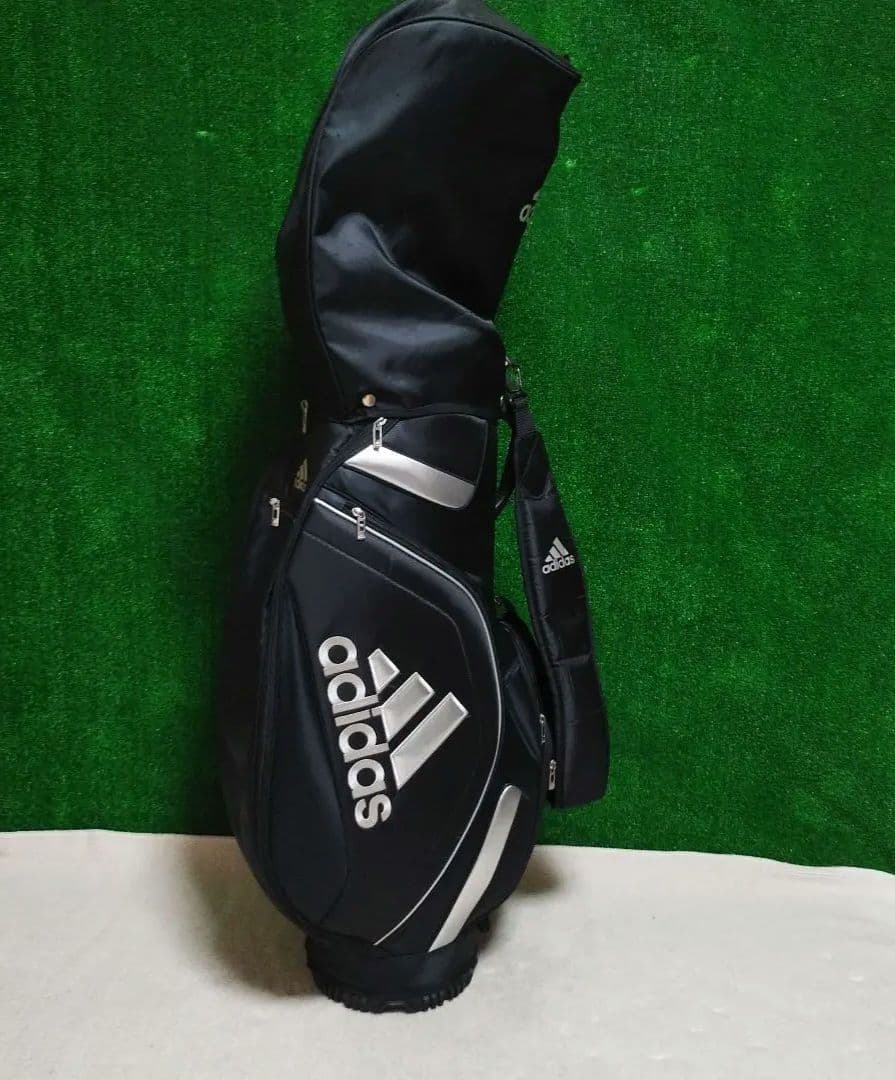 美品　adidas 黒 軽量キャディバッグ　int
