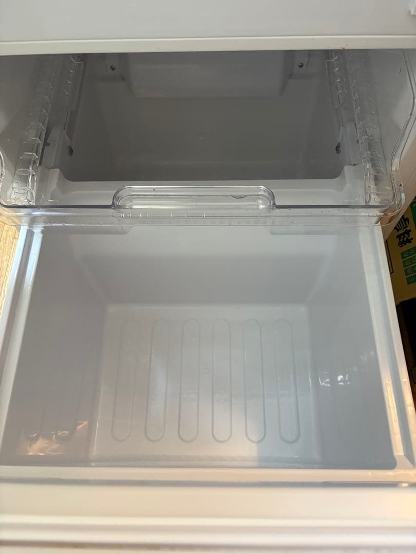 美品2021年製SHARP シャープ冷蔵庫 152L SJ-D15G-W
