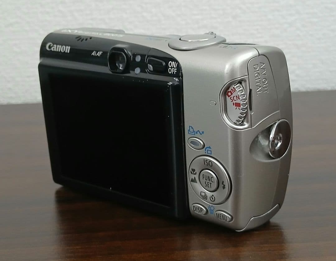Canonキャノン IXYDIGITAL 800 IS