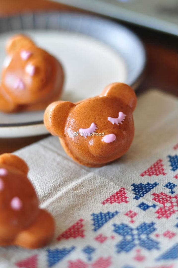 クマ型焼き菓子型 8個セット　cuoca千代田金属