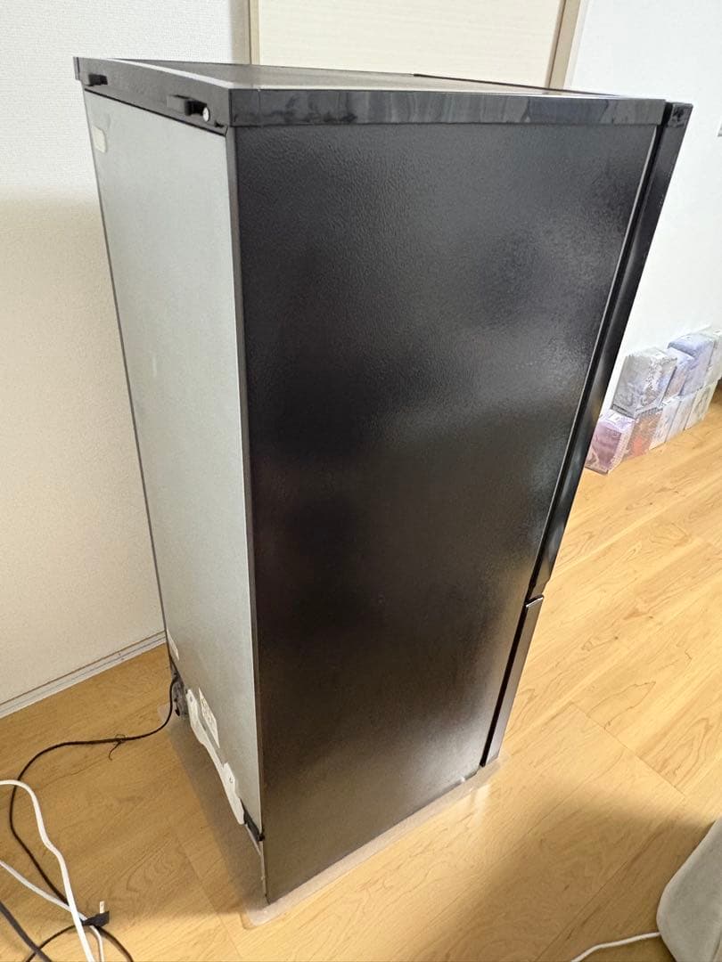 牛*ん様 a*1様 TOSHIBA ブラック 冷蔵庫 上下二段式