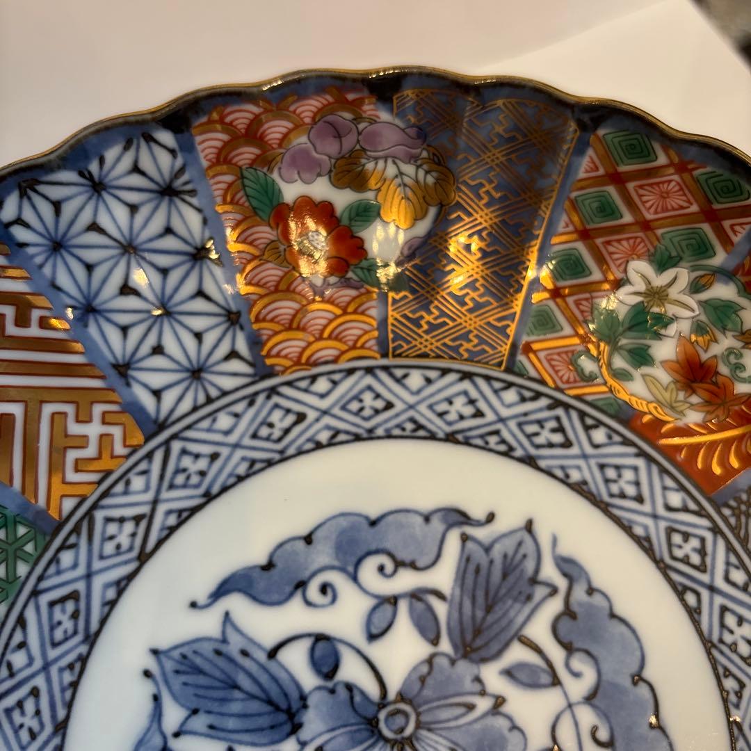 龍峯窯 祥瑞花丸紋 金彩古伊万里 菊割 輪花 中皿 大皿(22㎝)4枚