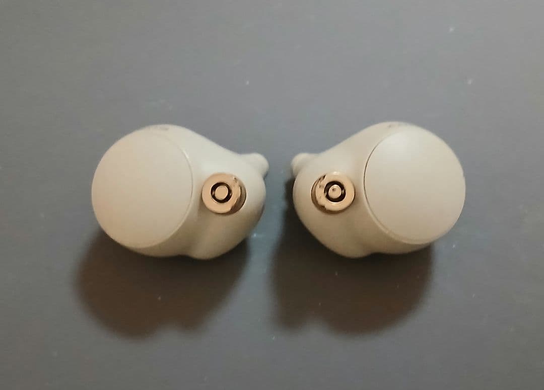 SONY　WF-1000XM4　ワイヤレス　ノイズキャンセリング　イヤホン　⑤