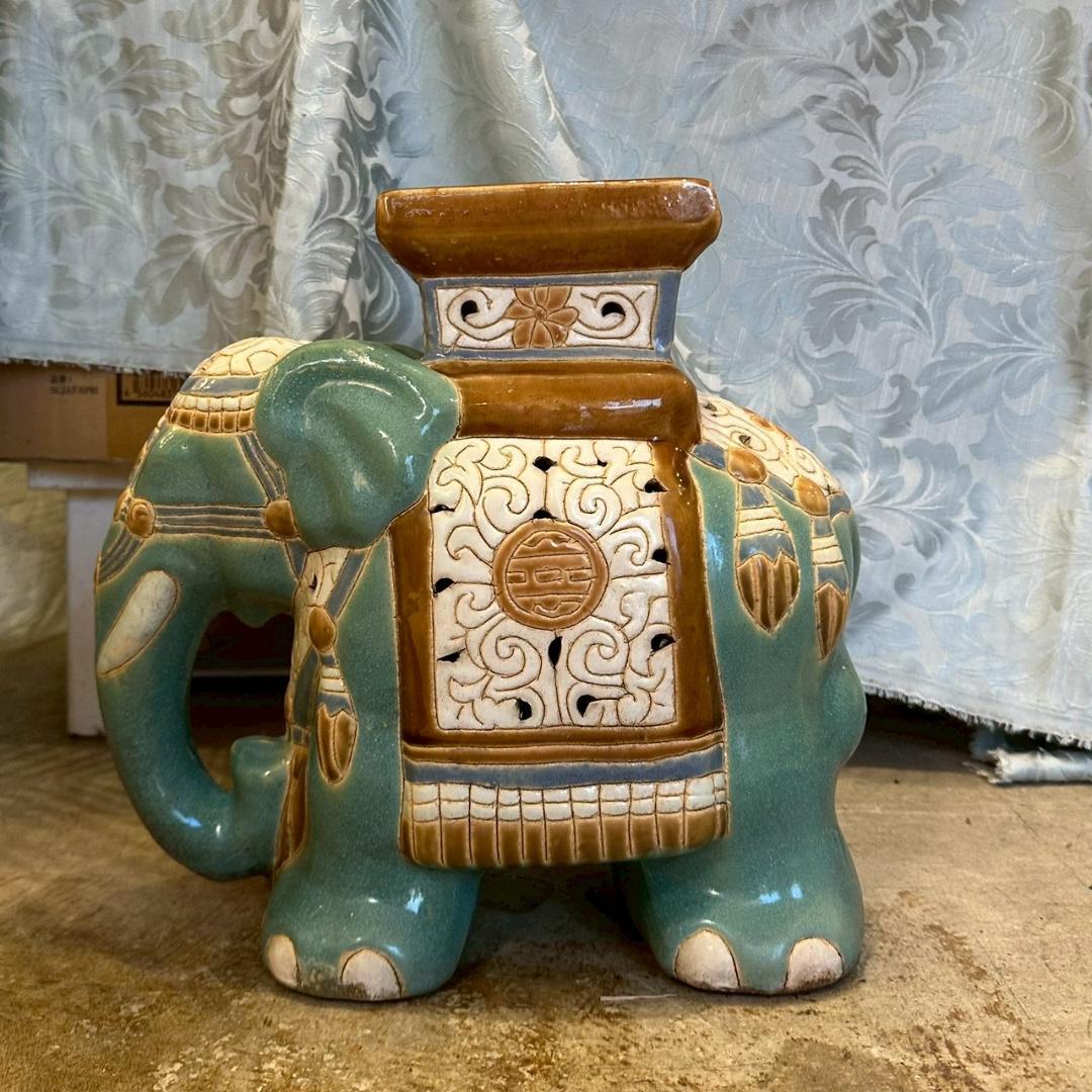 iΦ【2個セット】象 陶器製 置き物 花台 フラワースタンド オブジェ 鉢置き