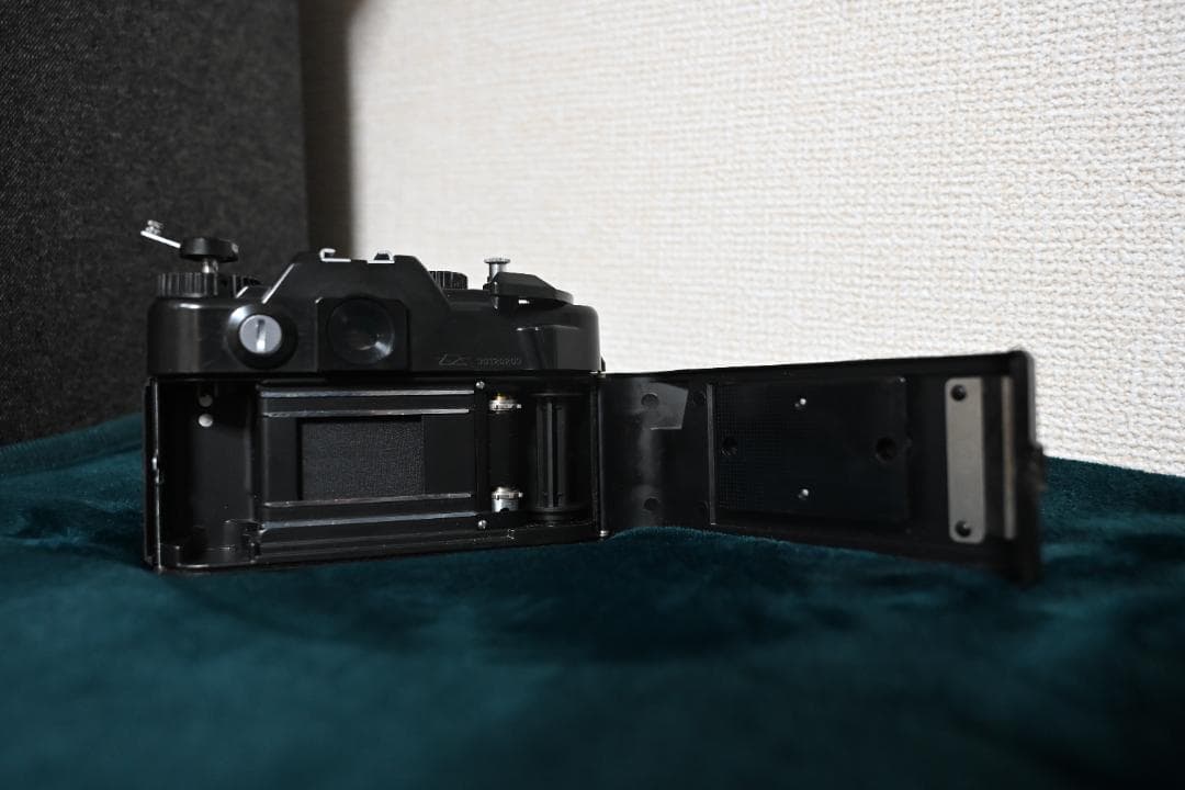 【動作品】ZENIT 122 一眼レフ ・ Tessar 50/2.8 付