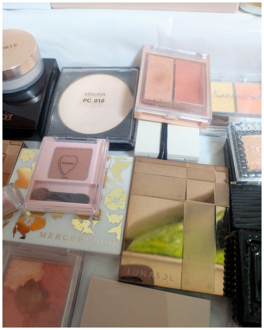 ま*み様 19 てんこ盛り 超大量!! 化粧品 大量まとめ売り コスメセット 見