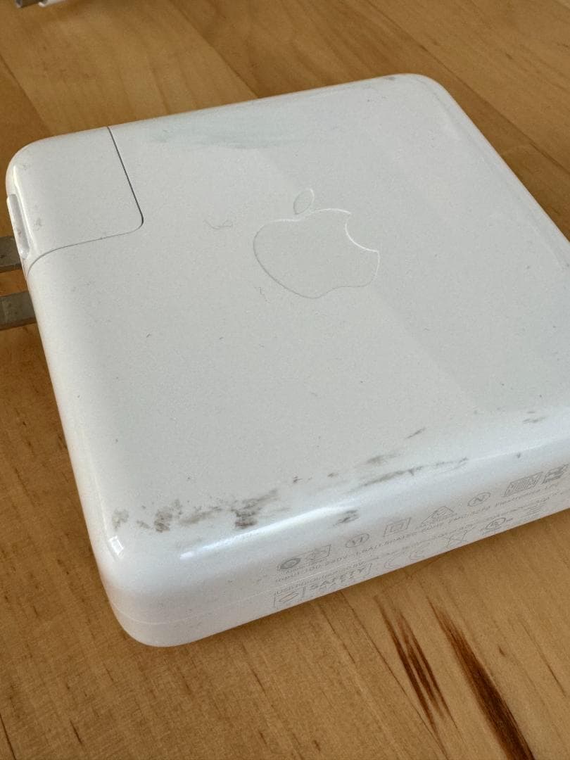 【美品】MacBook Pro 2019 (16インチ) 32G SSD1TB