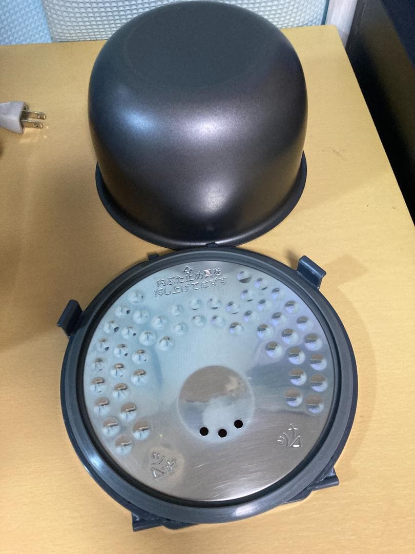 ★美品★象印 IH炊飯ジャーIH炊飯器 NP-GJ05 0.54L　2019年製