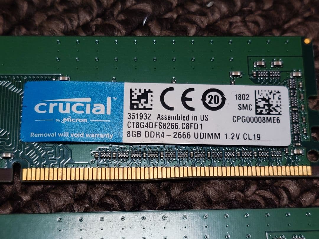 Crucial DDR4-2666 (8GBx2)16GB（動作確認済）
