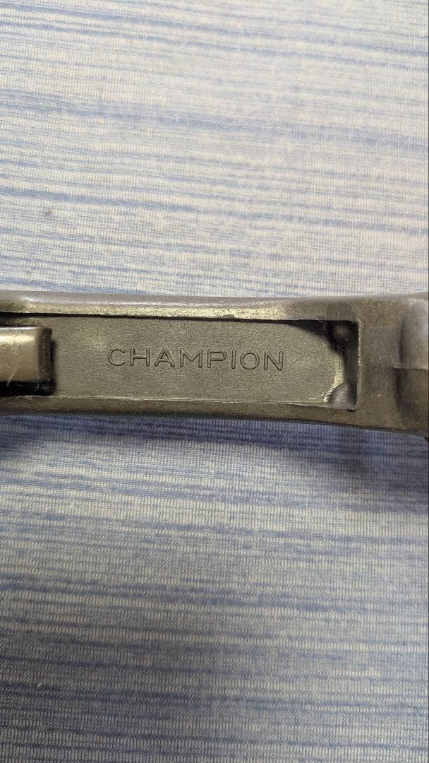 CHAMPION グリップ爪折れ