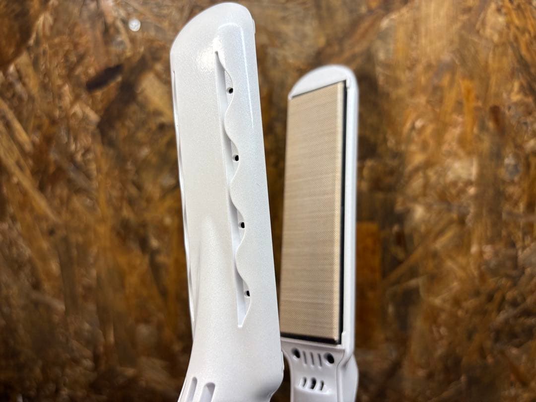 KINUJO　絹女　ストレートヘアアイロン　LM125