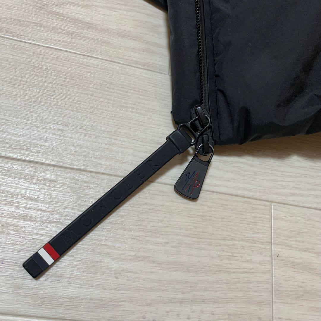 超美品⭐️ モンクレール　 MAZOD グルノーブル　ブラック　2 5D141