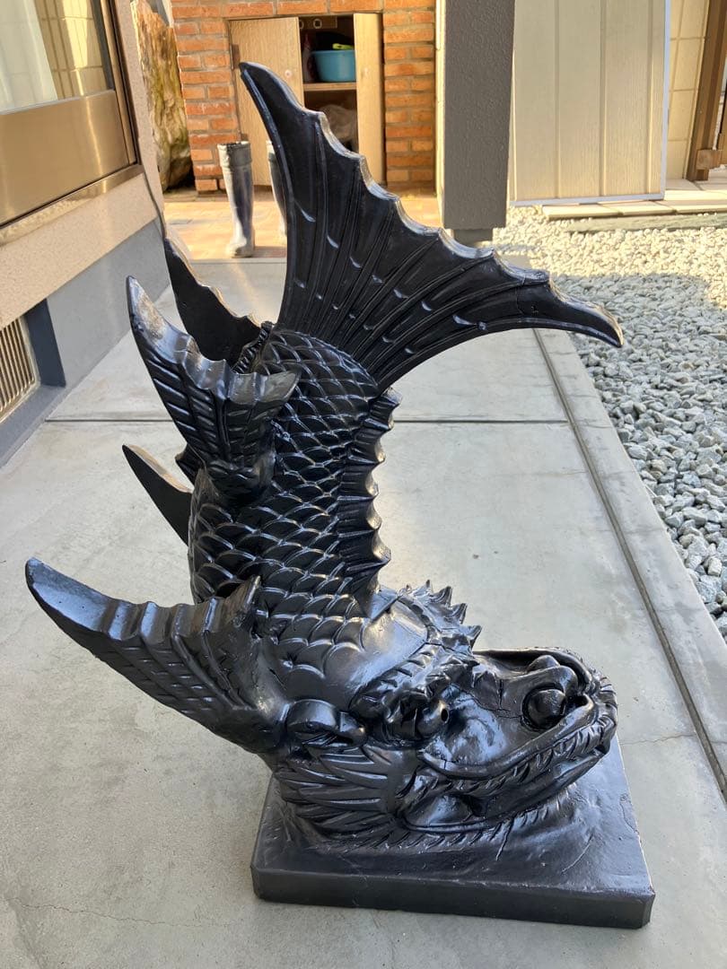 シャチホコ　鯱鉾　古瓦　鬼瓦　置物　オブジェ