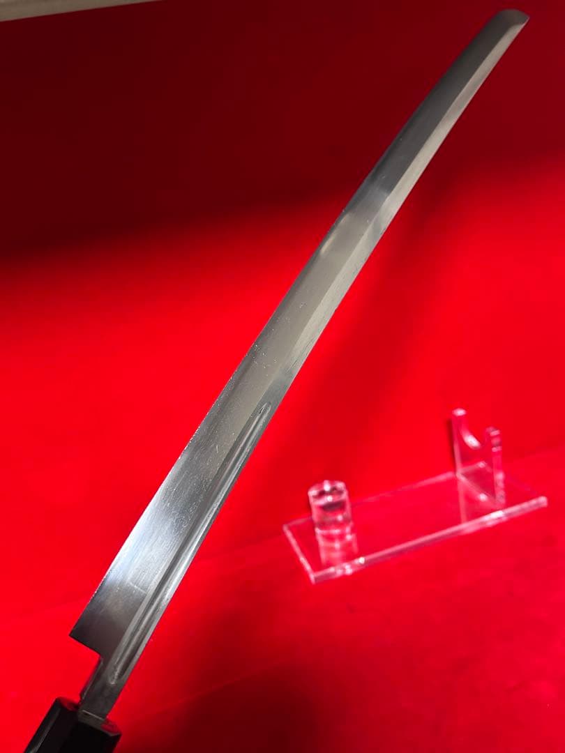 01565 包丁　マグロ包丁　天然砥石研　地肌綺麗　鞘有り　未使用品