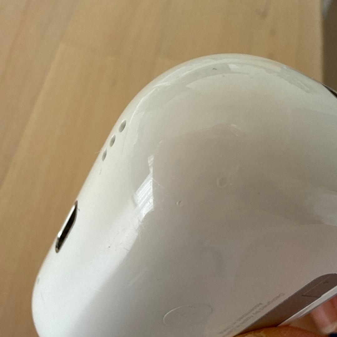 Apple AirPods 充電ケース 本体　2025年5月購入