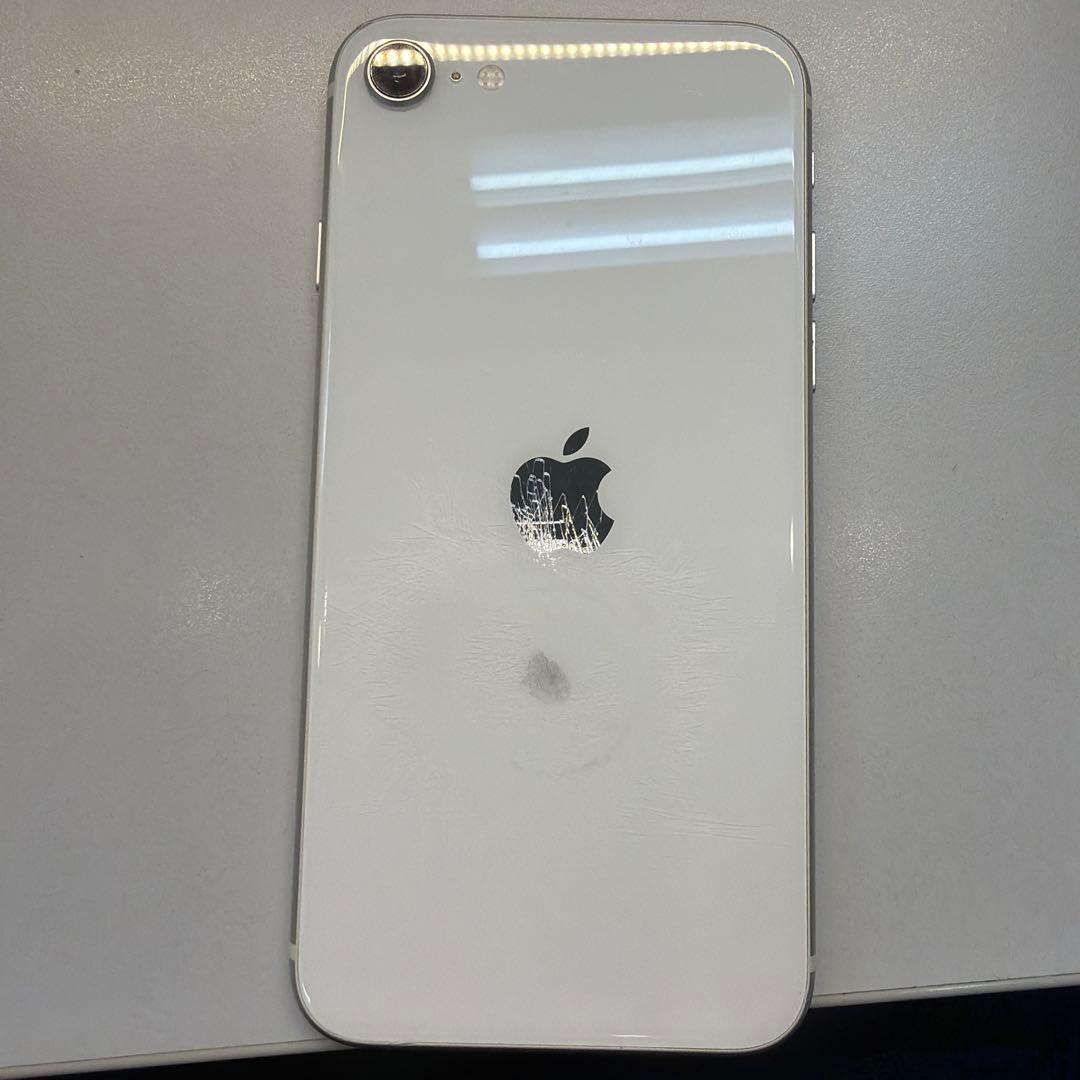 iPhone SE3 64GB スターライト 85% 背面傷大 機能不良無し