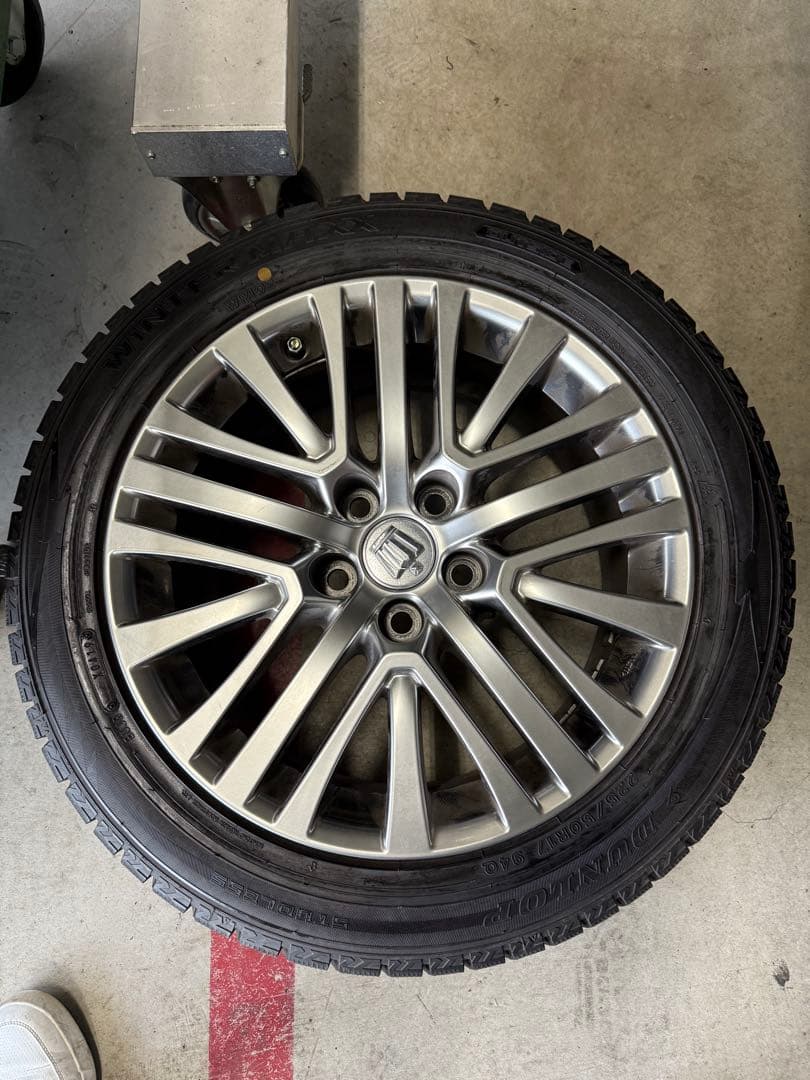 クラウン　純正17インチホイール・スタッドレスタイヤ