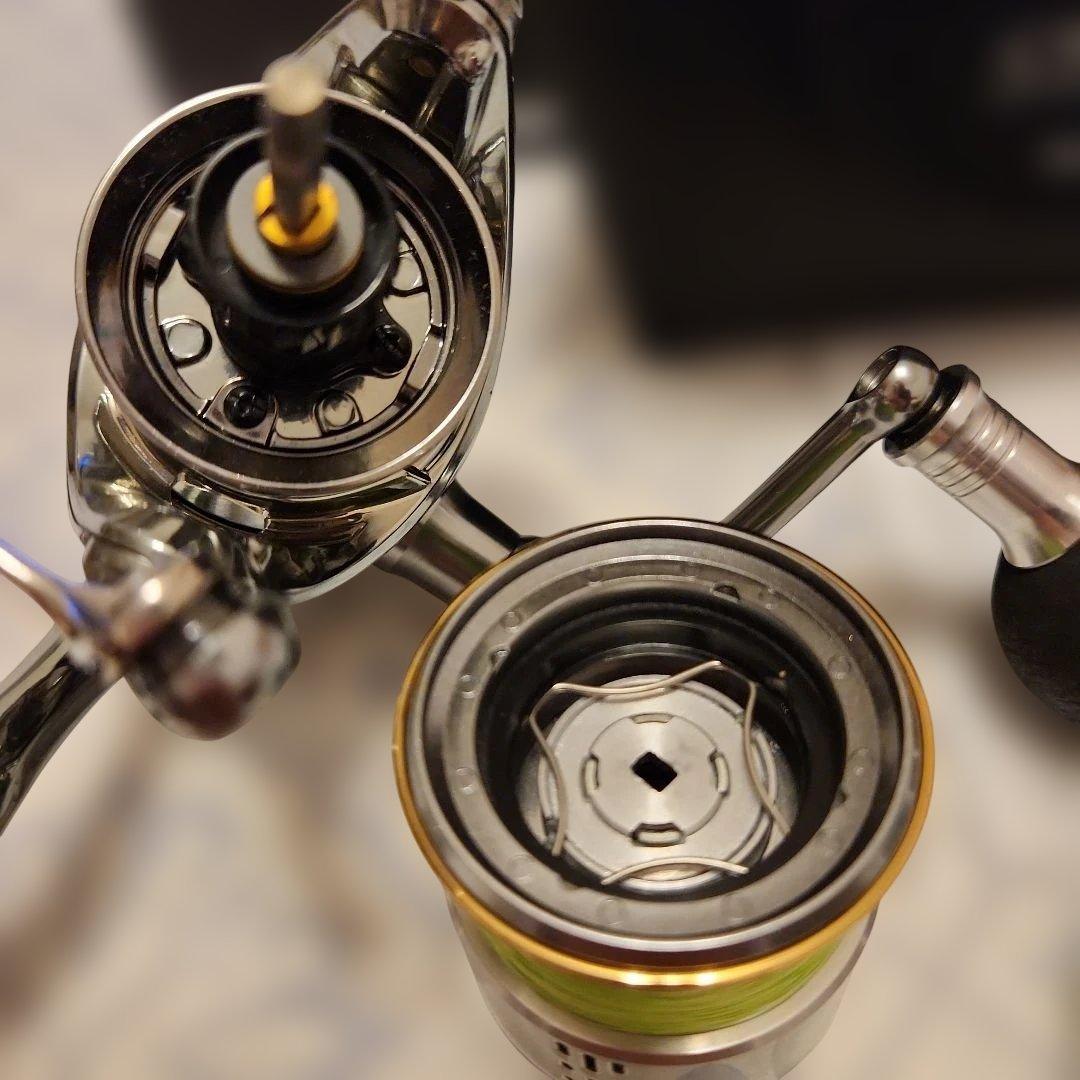 シマノ　18ステラ　 3000MHG