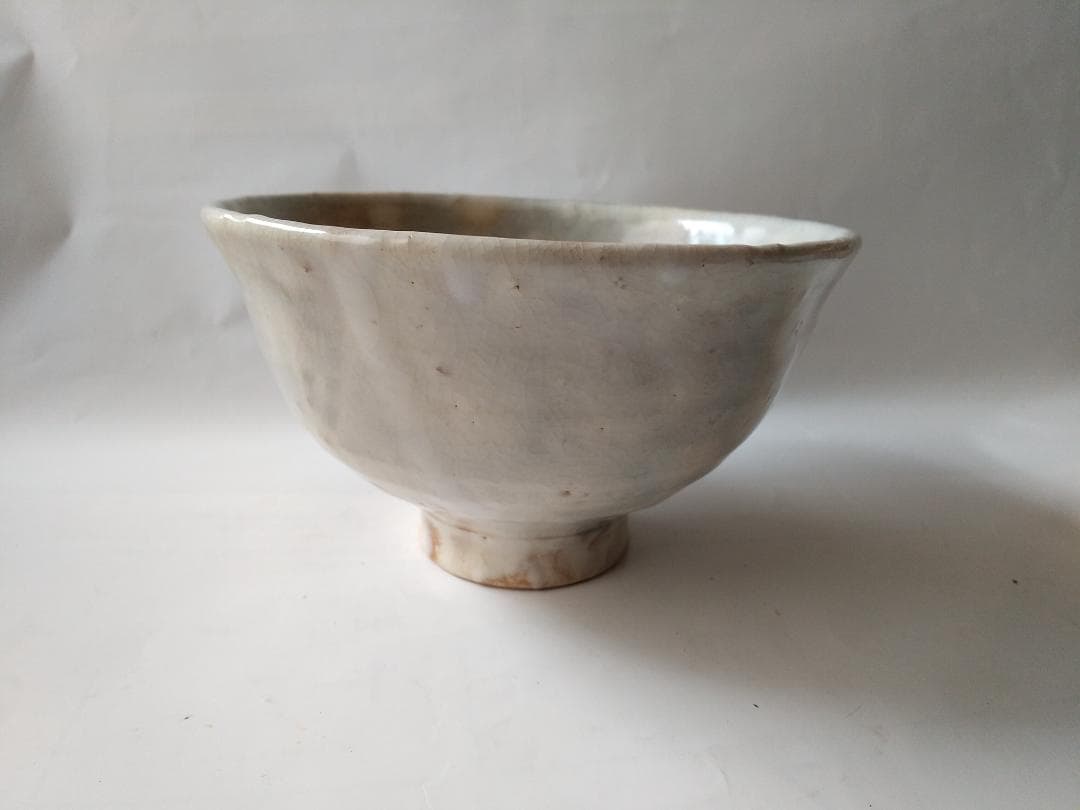 萩焼 玉祖窯 大井可笑 茶碗 共箱 共布 茶器 抹茶碗 新品 未使用 です。