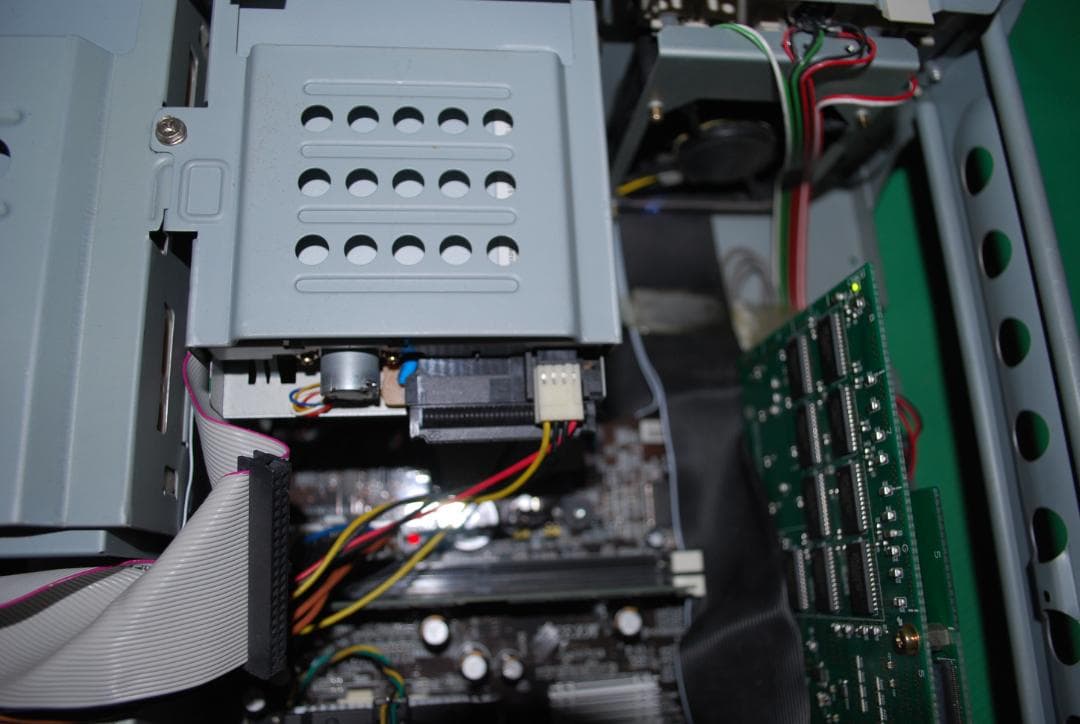 ISISビデオテロッパーBC-8900Bの出品です。